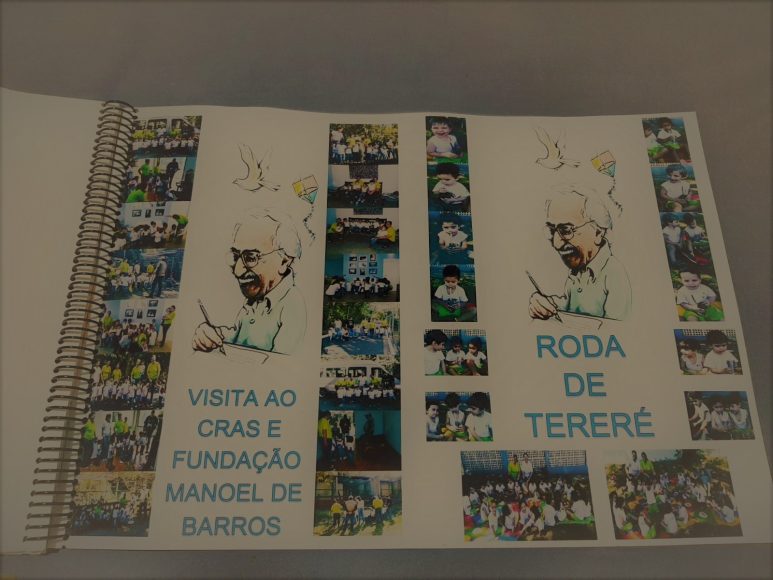 'A fotografia está desfocada para proteger a identidade das crianças'.