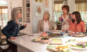 Cena do filme de título Do jeito que elas querem. Crônica: Um brinde!
